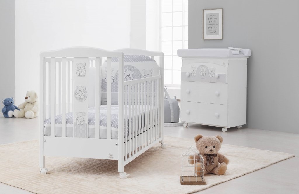 Italbaby postieľka so spúšťacím bokom bubbles
